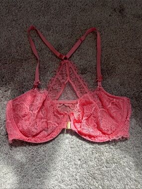 Lace Underwire Bralette in Coral Pink
